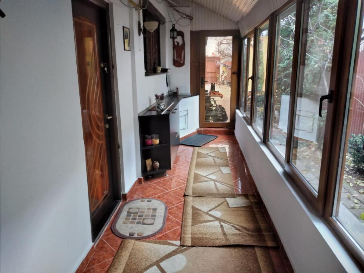 Ada-Ini House Villa Craiova Eksteriør billede